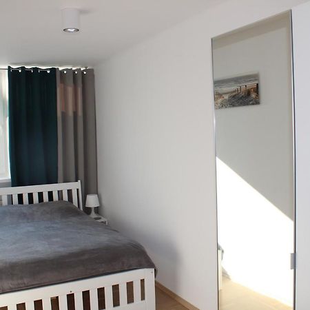 Strict Center Warsaw Comfortable Apartment, 10Th-Floor With Beautiful View On The Park And Skyscrapers, Free Wifi, Self Check-In/Out Luaran gambar